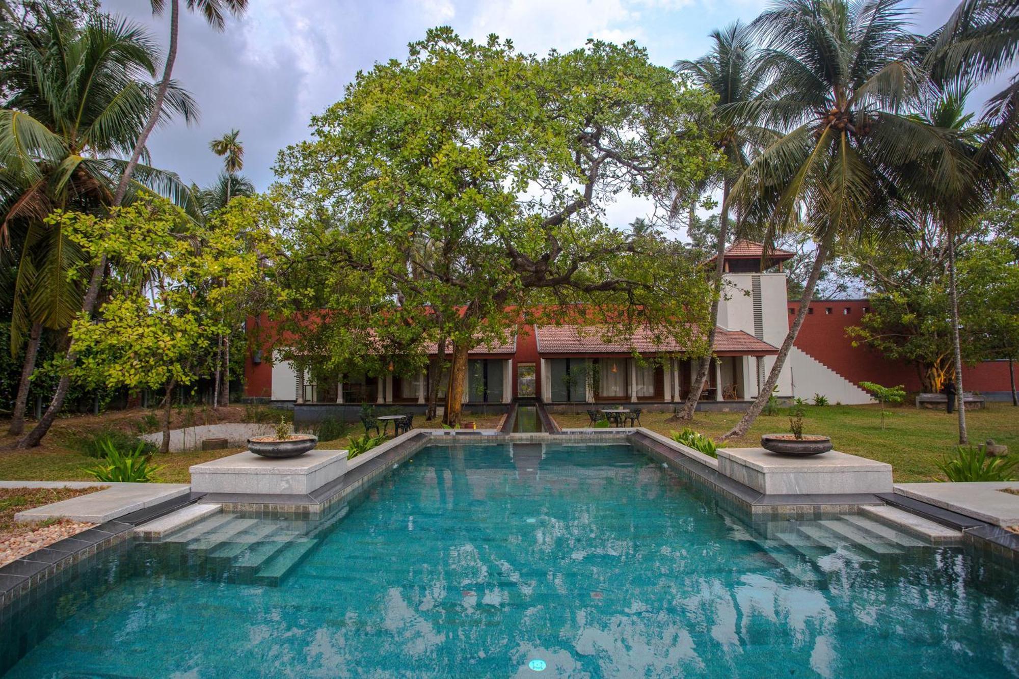 Baymaas Lake House Kochi Esterno foto